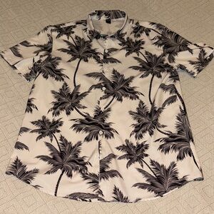 Men's Black & White Palm-Print Short Sleeve Button-Up Shirt